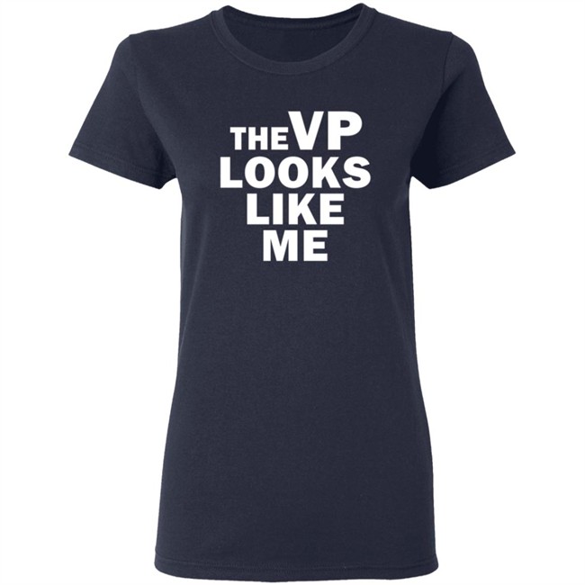 Like Me Merch The Vp Looks Like Me Sweatshirt Ayanna Pressley Like Me Merch The Vp Looks Like Me Sweatshirt Ayanna Pressley