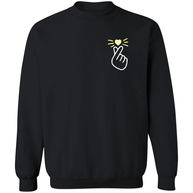 Girbeagly Merch Finger Heart Hoodie Sweatshirt Girbeagly Merch Finger Heart Hoodie Sweatshirt