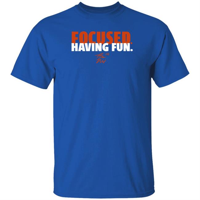 BreakingT Bo Nix Focused And Having Fun Shirt BreakingT Bo Nix Focused And Having Fun Shirt