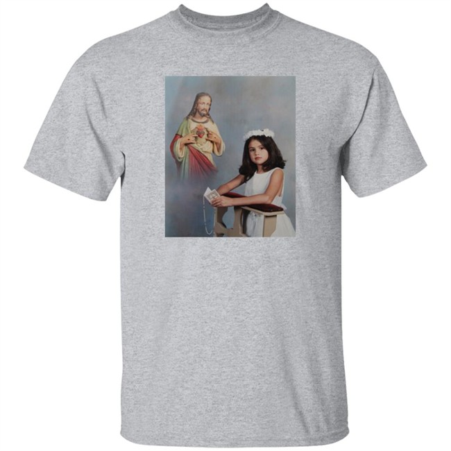 Selena Gomez' First Communion T Shirt Paul Rudd Selena Gomez' First Communion T Shirt Paul Rudd