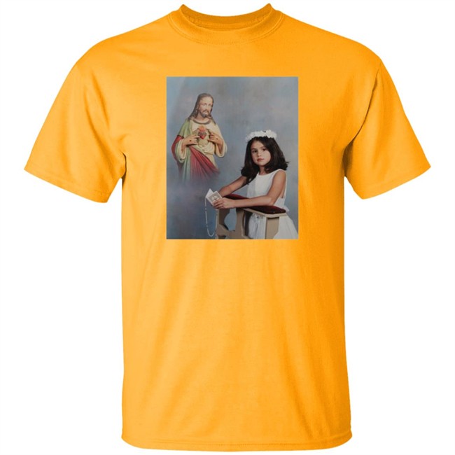 Selena Gomez' First Communion T Shirt Paul Rudd Selena Gomez' First Communion T Shirt Paul Rudd
